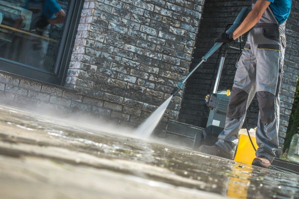 Cost of Power Cleaning in Cary