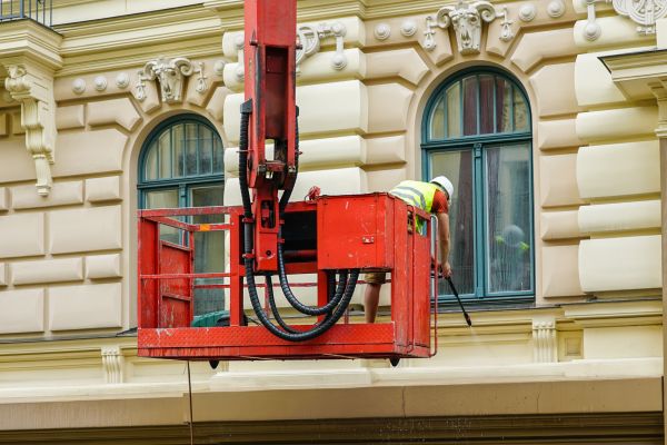 Cost of Building Pressure Washing in Cary