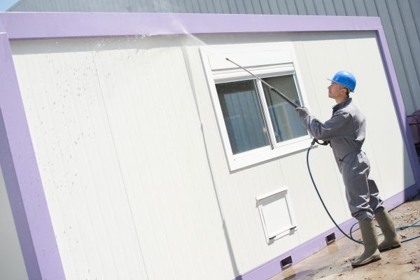 Cost of Apartment Pressure Washing in Cary