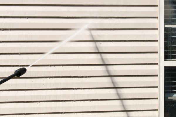 Cost of Apartment Power Washing in Cary